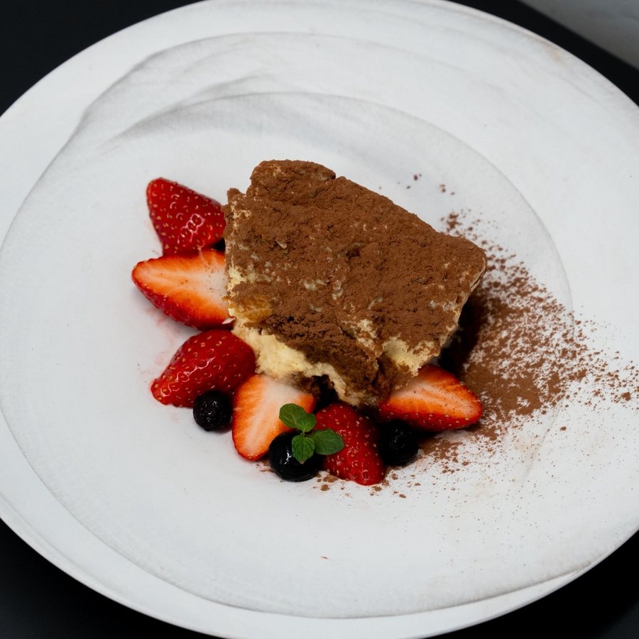 Strawberry tiramisu
